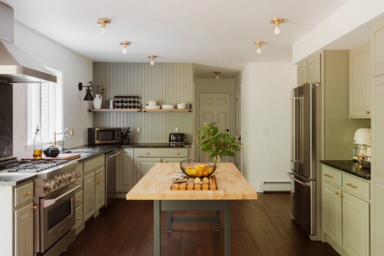 Revolutionize Meal Prep with These Cutting-Edge Kitchen Tools